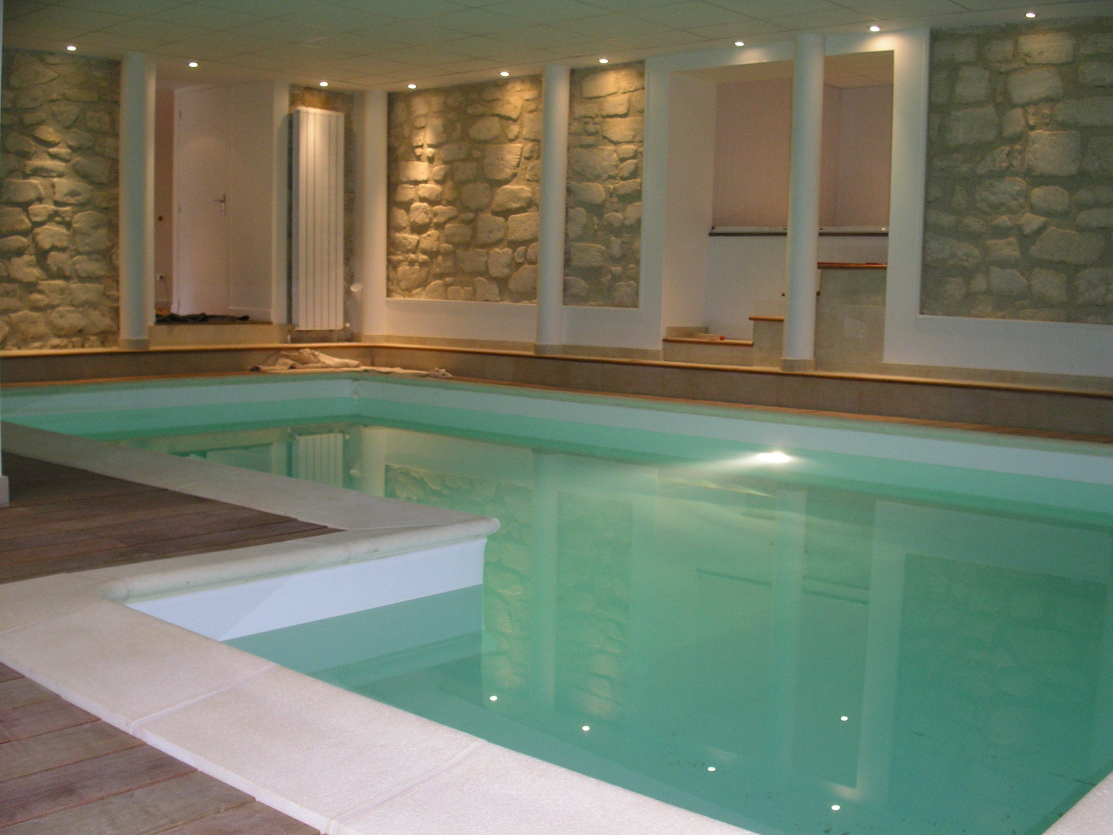Création d’une piscine intérieure en rez-de-jardin d’un pavillon - AIRE